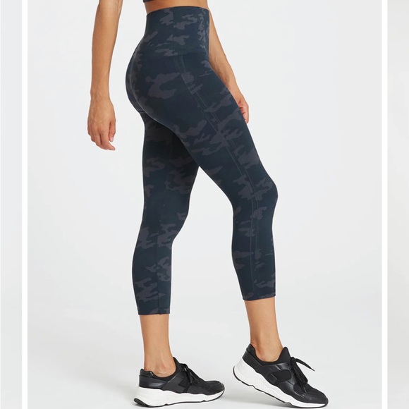 SPANX look at me now seamless cropped legging - Picture 8 of 8